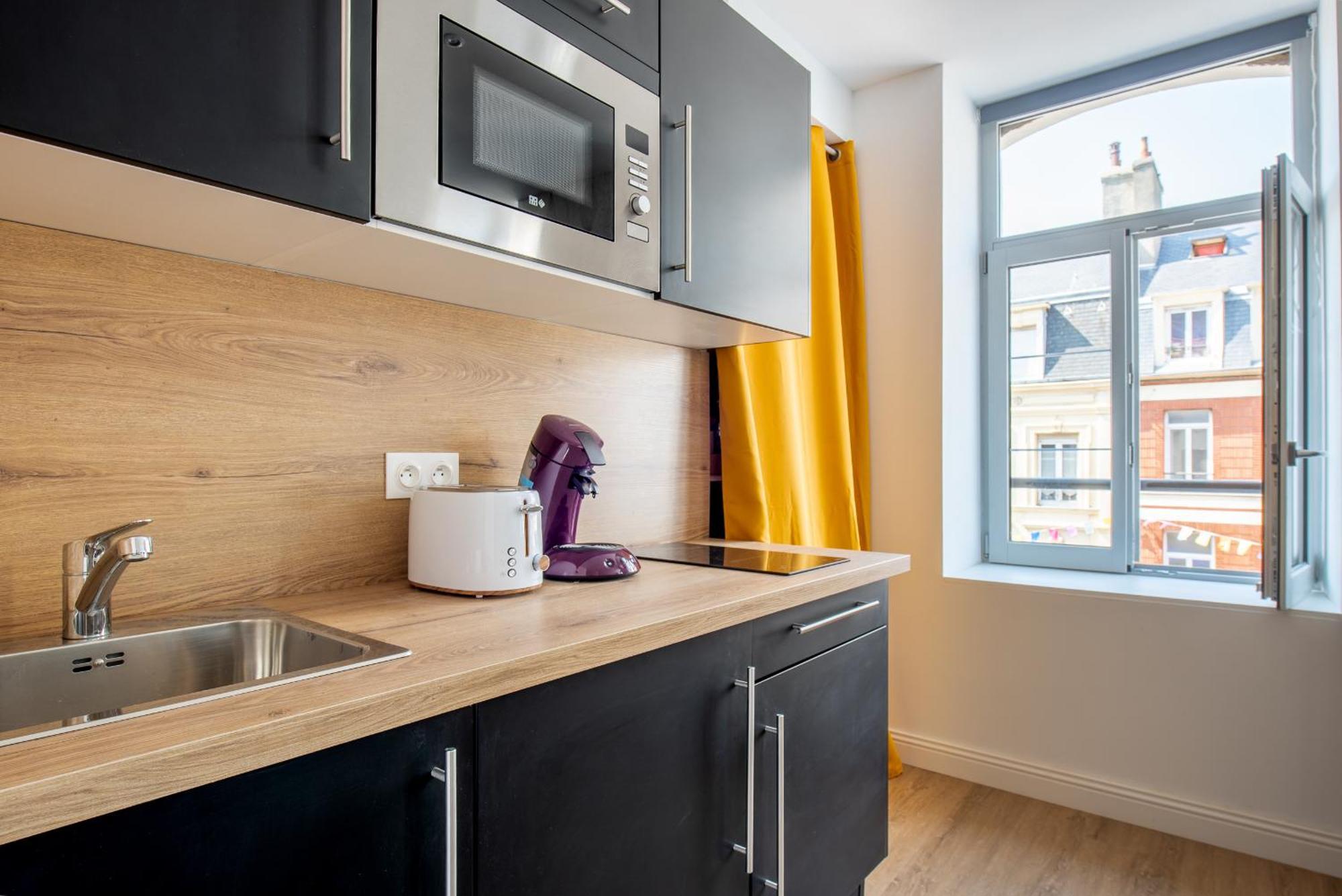 Au Nouveau Boulonnais - 4 Appartements Charmants Pour Couples, Familles Et Groupe D'Amis, Vieille Ville Et Centre Ville De Boulogne Sur Mer ภายนอก รูปภาพ