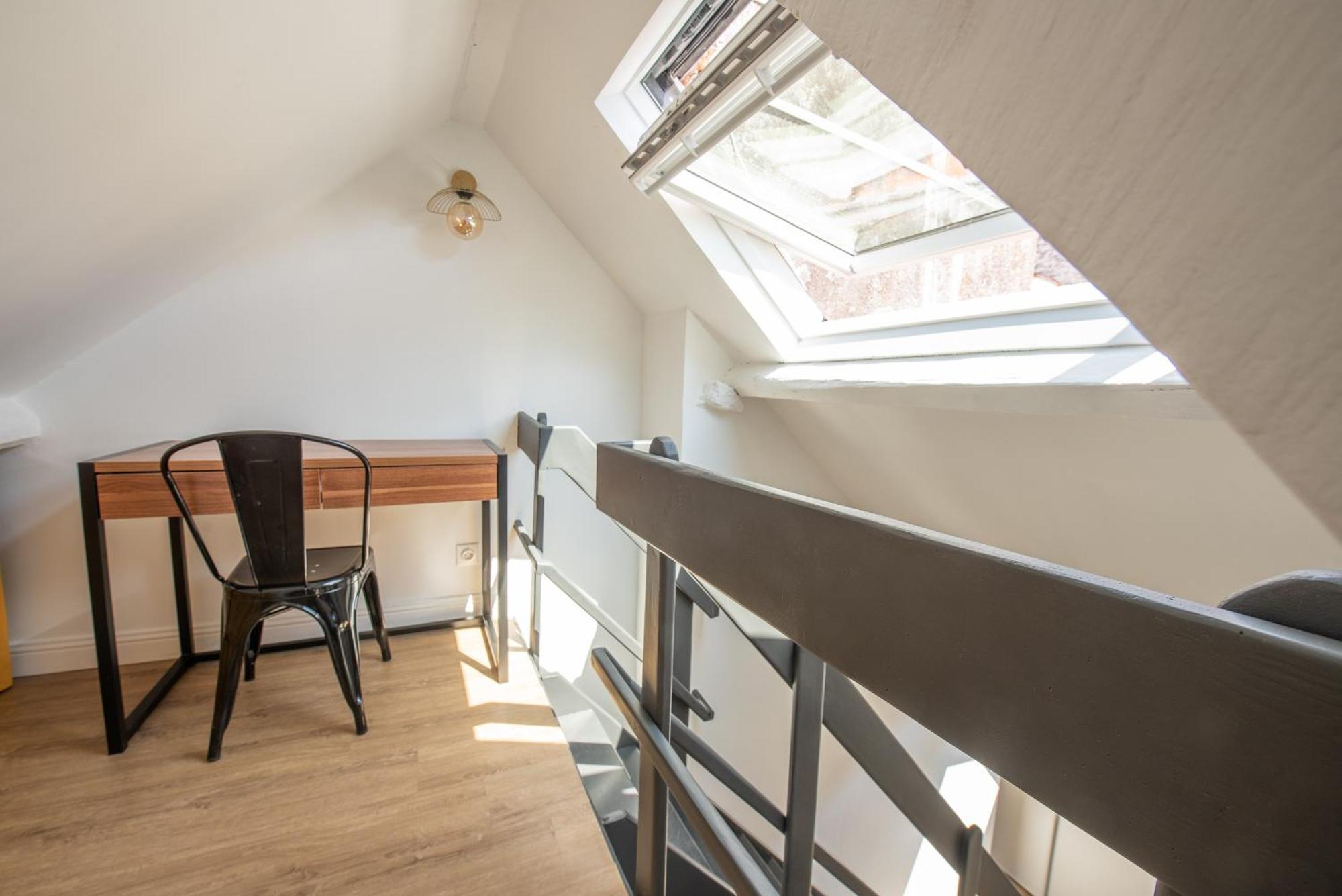 Au Nouveau Boulonnais - 4 Appartements Charmants Pour Couples, Familles Et Groupe D'Amis, Vieille Ville Et Centre Ville De Boulogne Sur Mer ภายนอก รูปภาพ
